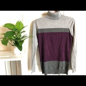 Callvin Klein turtleneck sweater